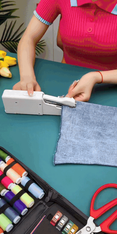 https://cdn.shopify.com/s/files/1/0777/4122/8329/files/CommentForLinkPortableSewingMachinePortableSewingMachineMiniSewingMachineHandheldSewi-ezgif.com-resize_94531851-b130-49c9-b68e-300fd3f5368b.gif?v=1762172783